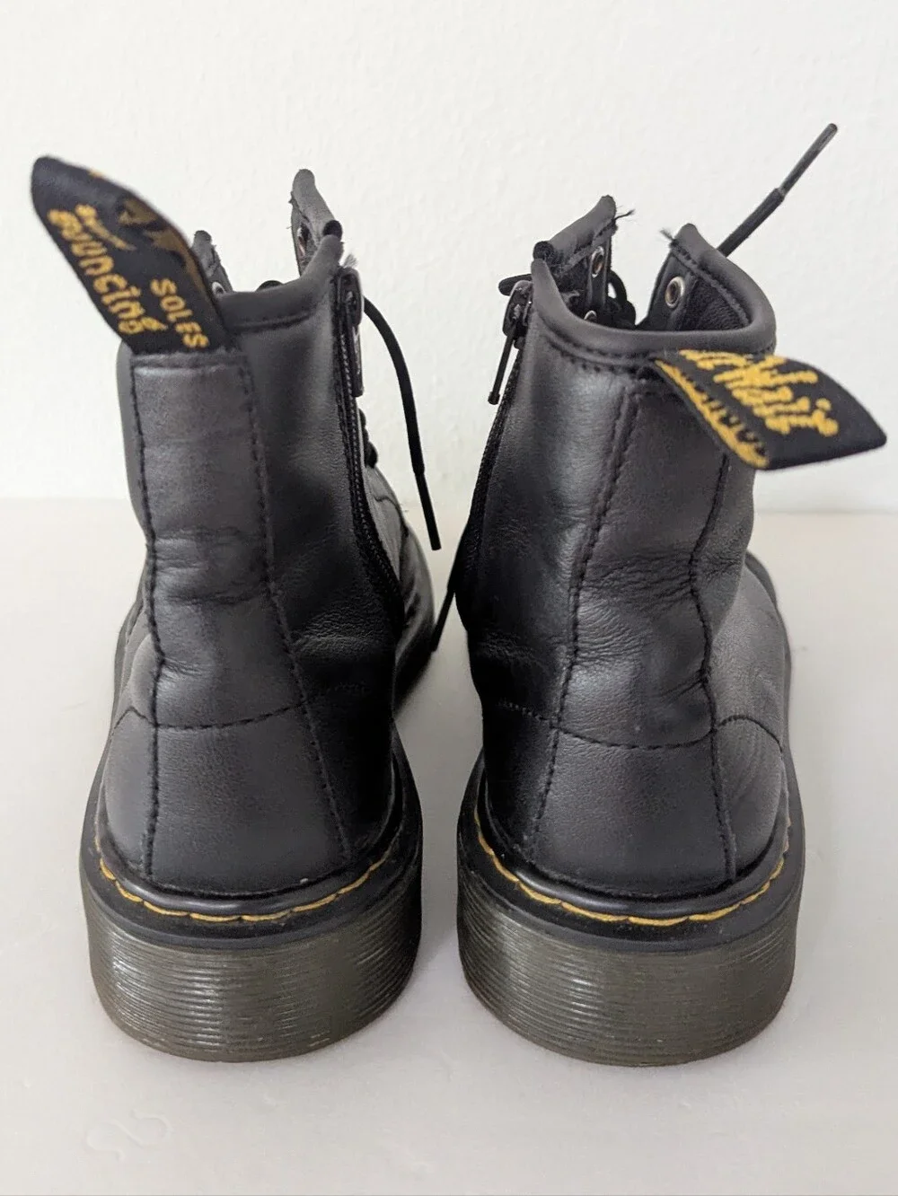 Dr. Martens 1460 Juniors Lace Up Boots Combat Black Size 3 US
